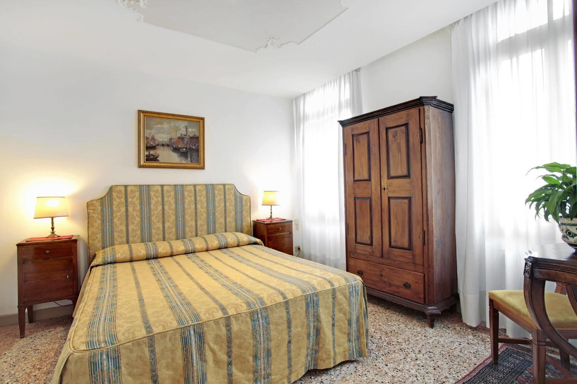 San Giorgio Degli Schiavoni Apartments Venice Exterior photo